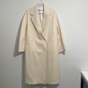 Zara cream oversize winter coat medium